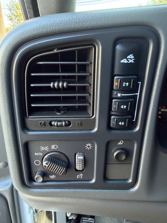 2006 Chevrolet Silverado 1500 Image 26
