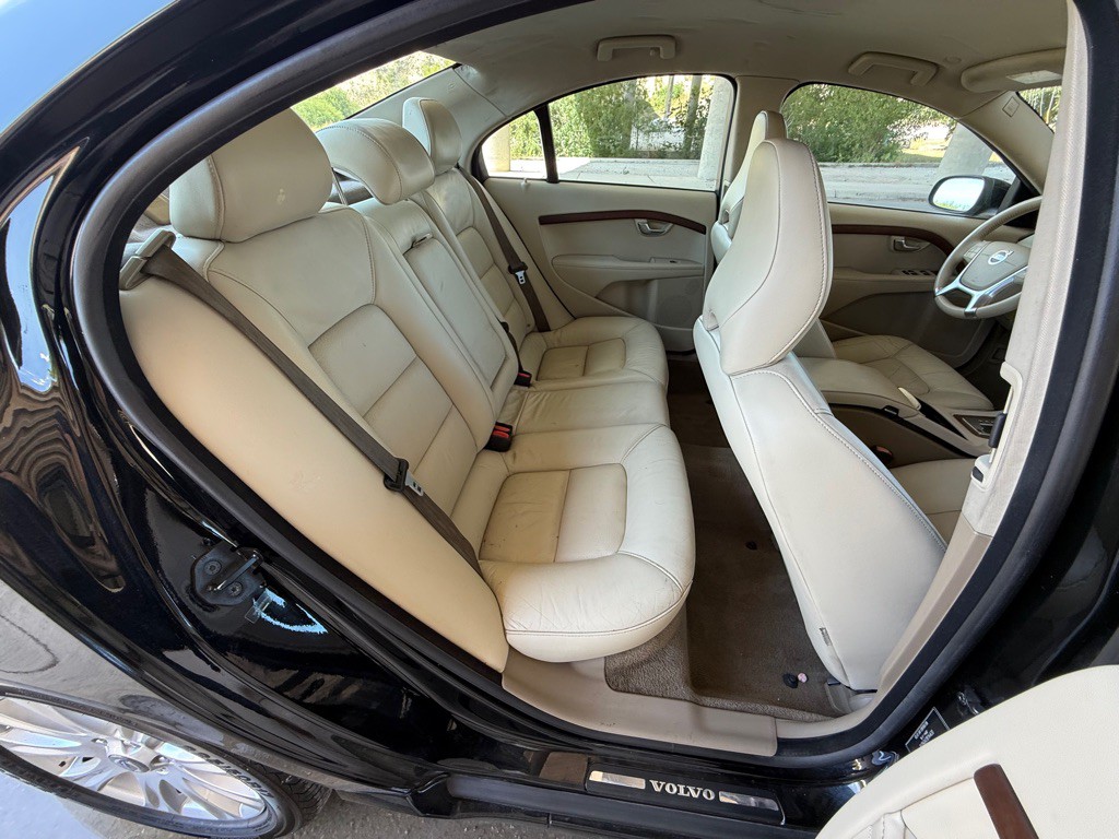 2011 Volvo S80 Image 17