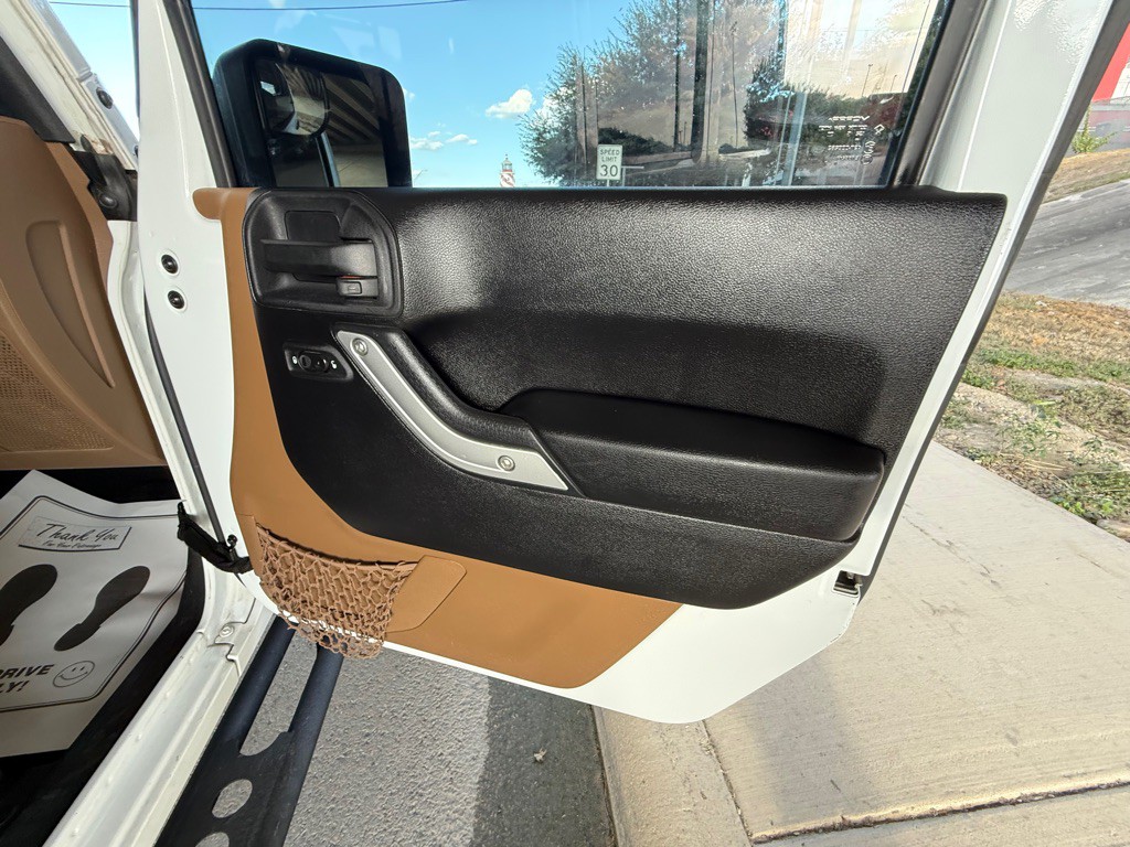 2016 Jeep Wrangler Unlimited Image 12