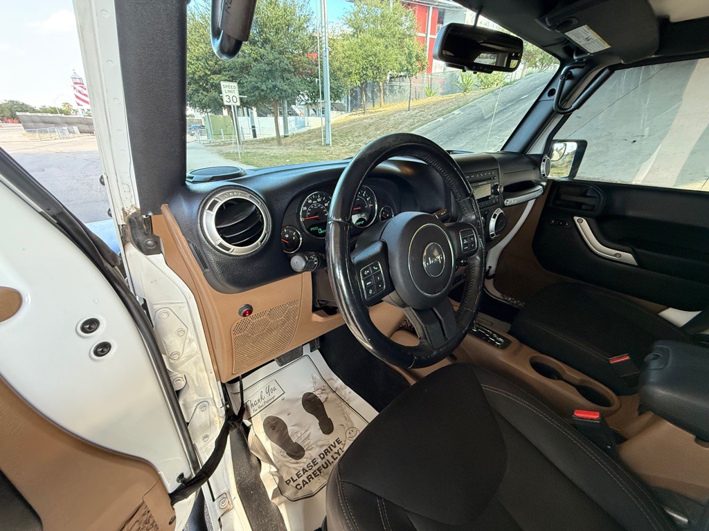 2016 Jeep Wrangler Unlimited Image 24