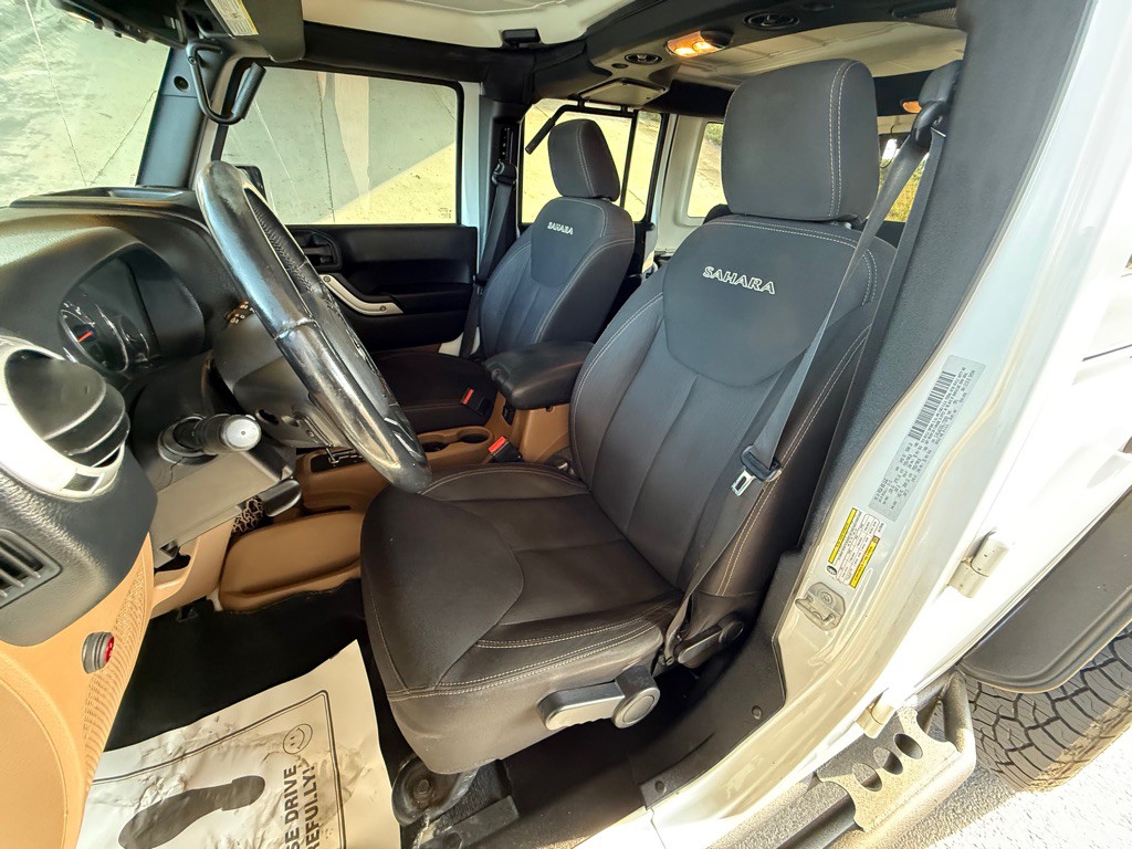 2016 Jeep Wrangler Unlimited Image 25