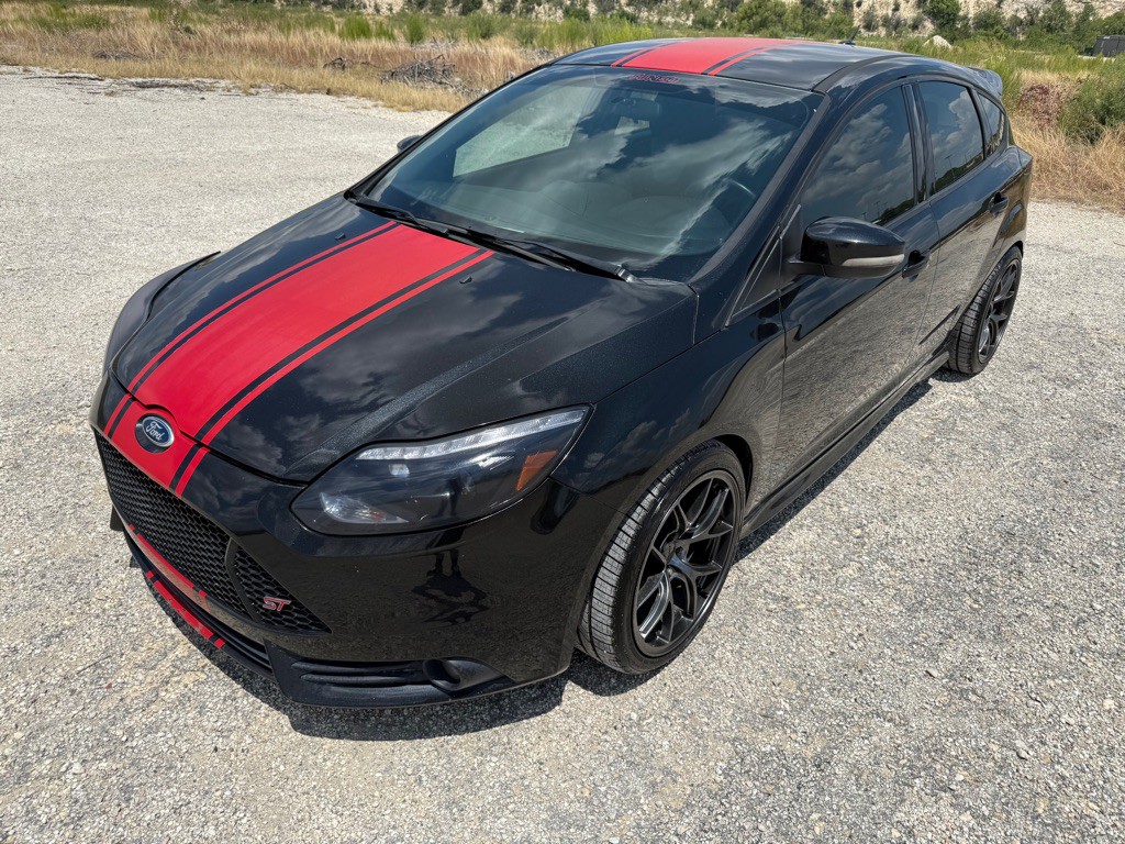 2014 Ford Focus Image 1