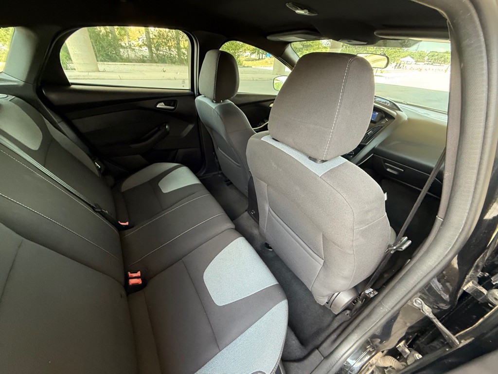2014 Ford Focus Image 16