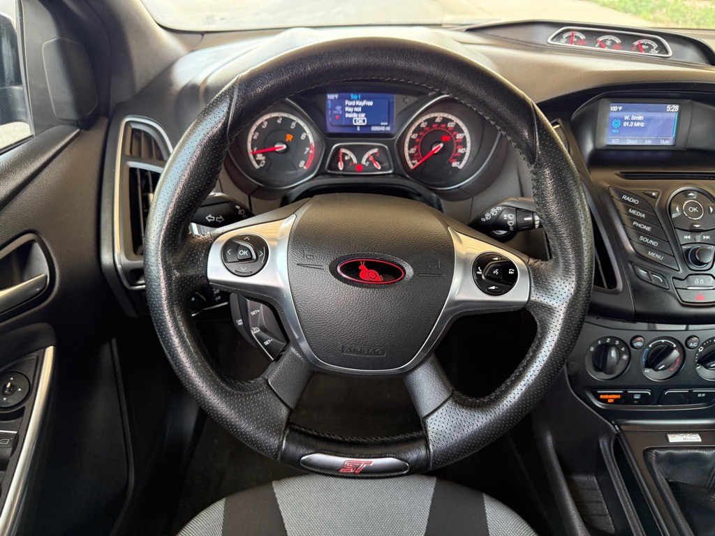 2014 Ford Focus Image 22