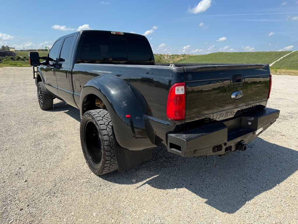 2012 Ford F-350 Image 11