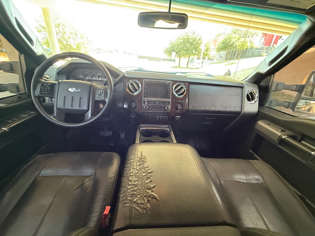 2012 Ford F-350 Image 21