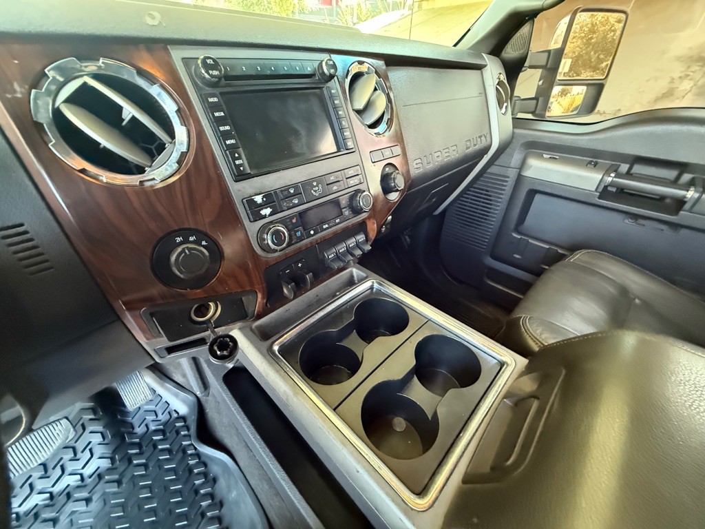 2012 Ford F-350 Image 26