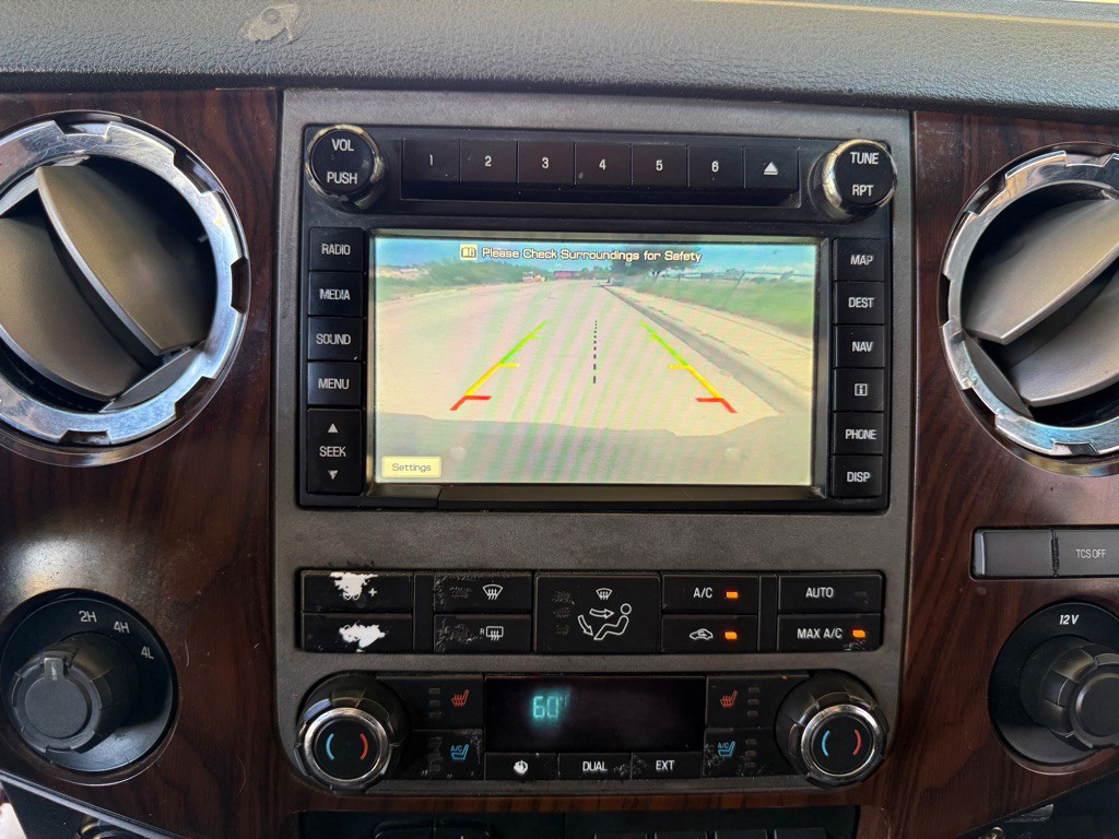 2012 Ford F-350 Image 29