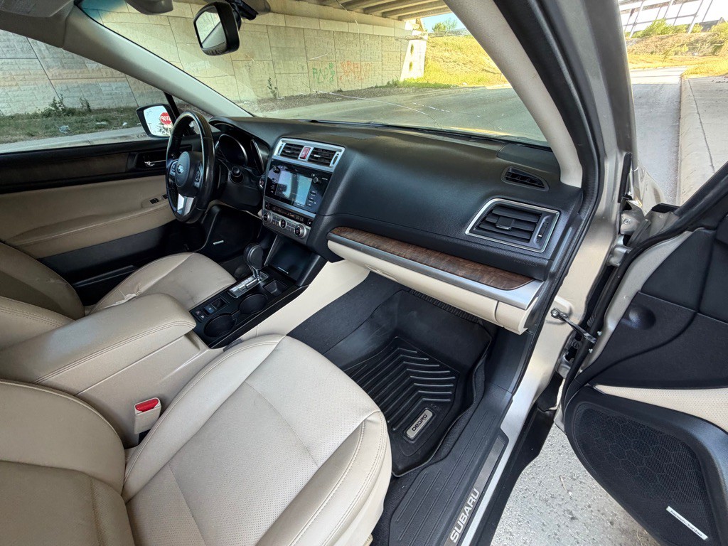 2016 Subaru Outback Image 13