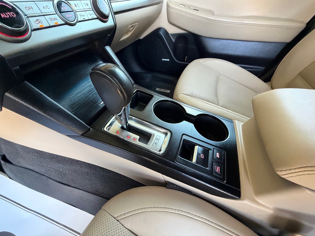 2016 Subaru Outback Image 26