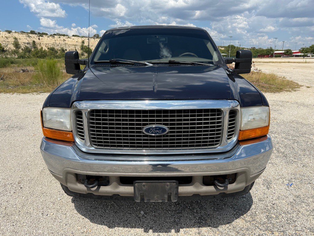 2000 Ford Excursion Image 4