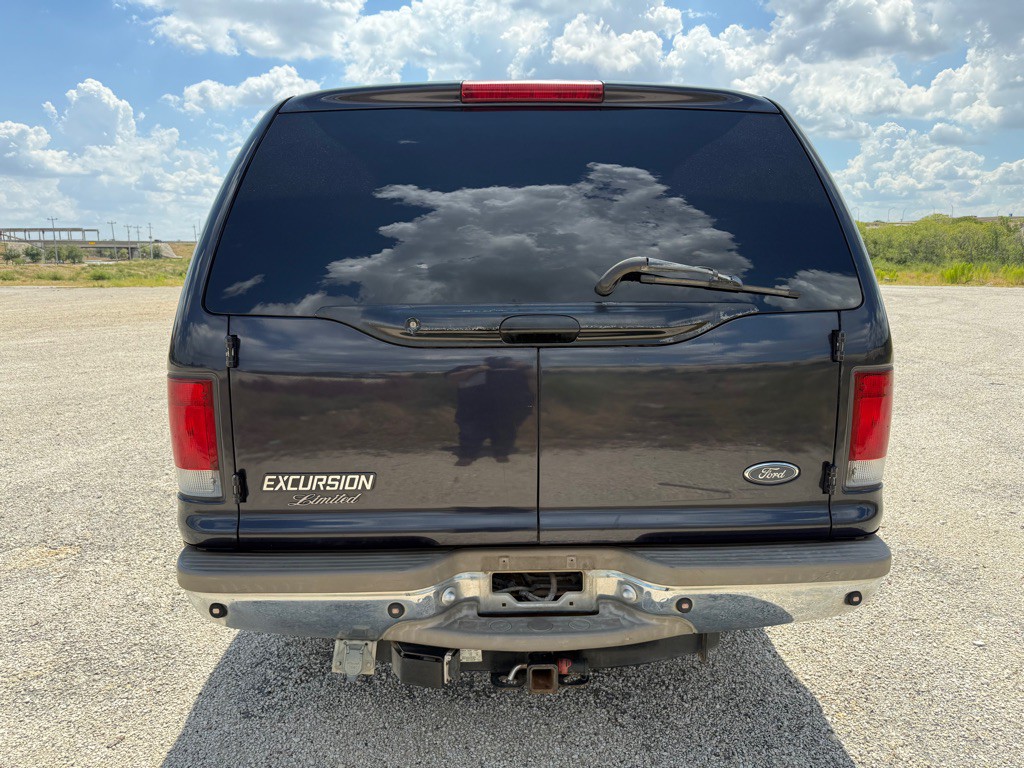 2000 Ford Excursion Image 10