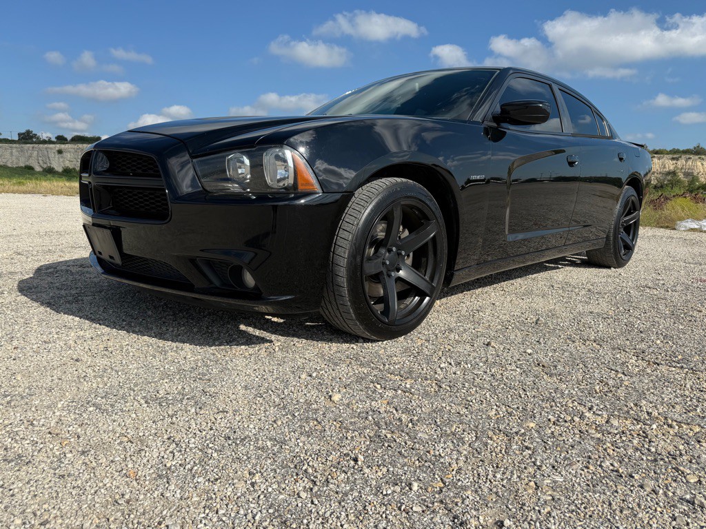 2013 Dodge Charger Image 2