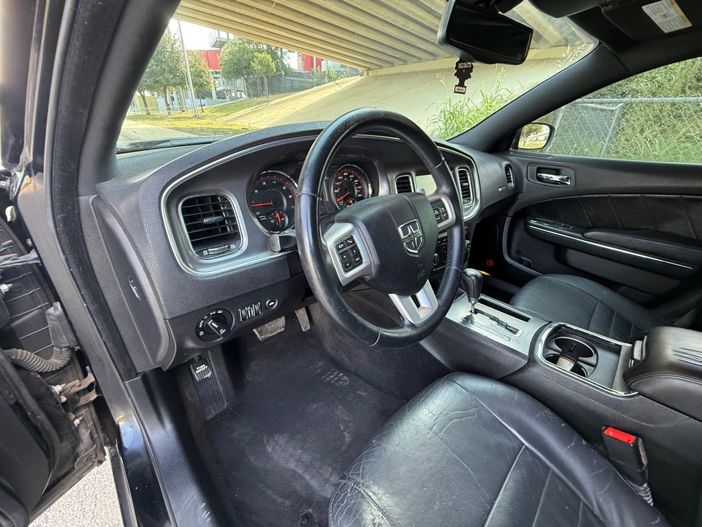 2013 Dodge Charger Image 25
