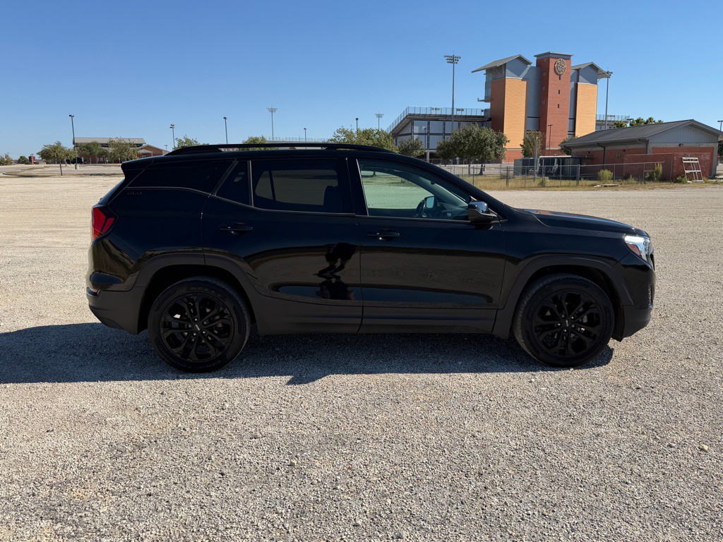 2021 GMC Terrain Image 8