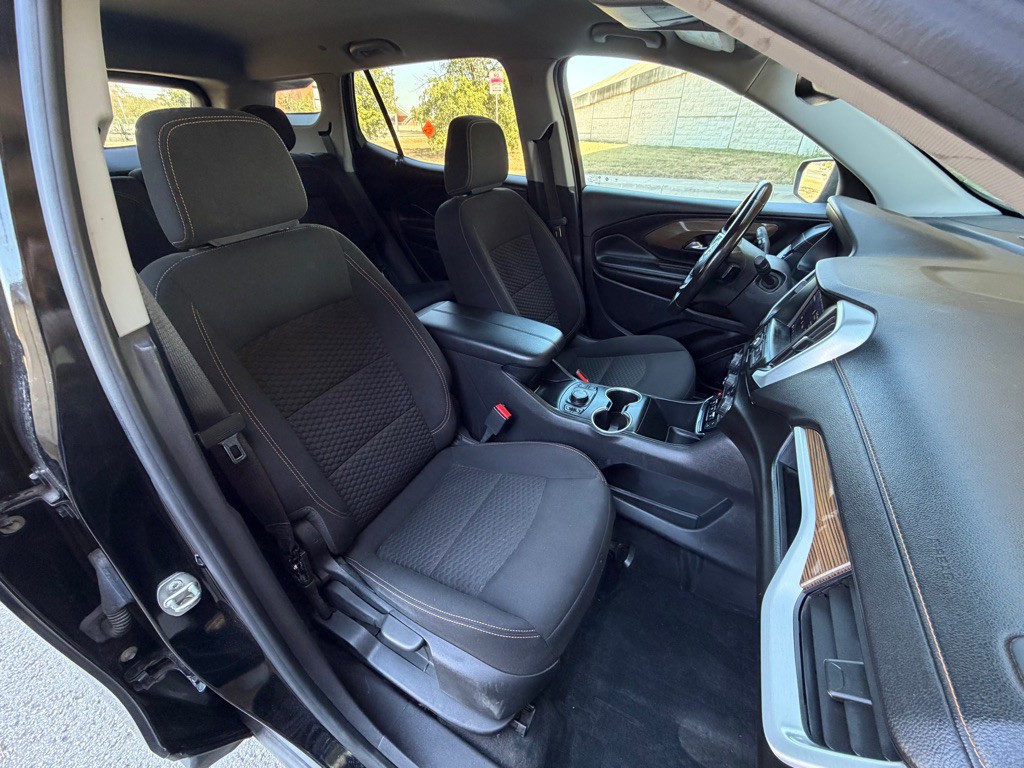 2021 GMC Terrain Image 14