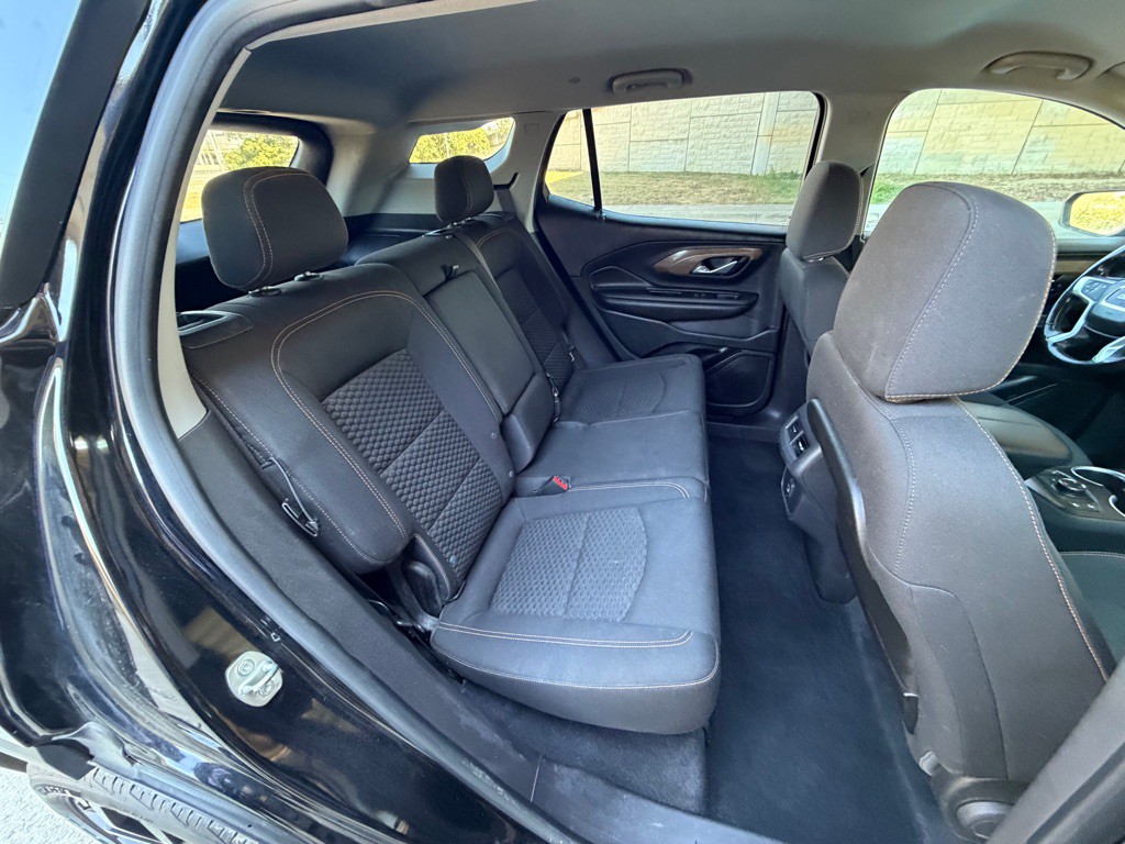 2021 GMC Terrain Image 17
