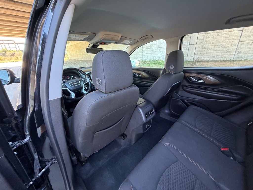 2021 GMC Terrain Image 19