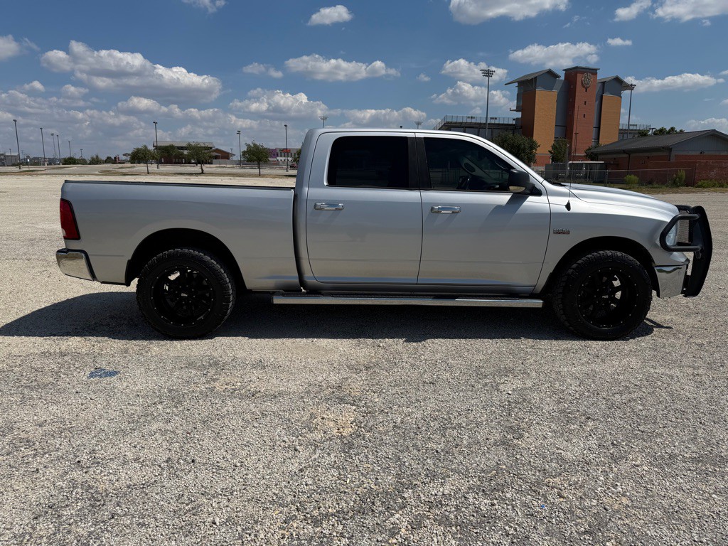 2016 RAM 1500 Image 8