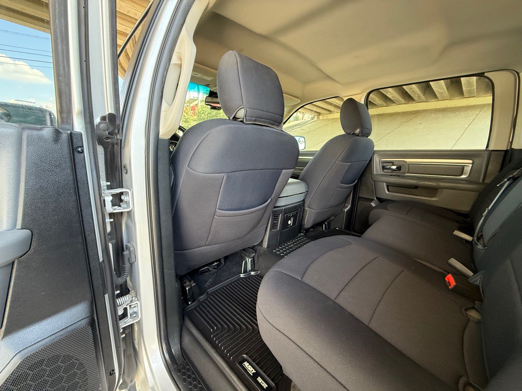 2016 RAM 1500 Image 20
