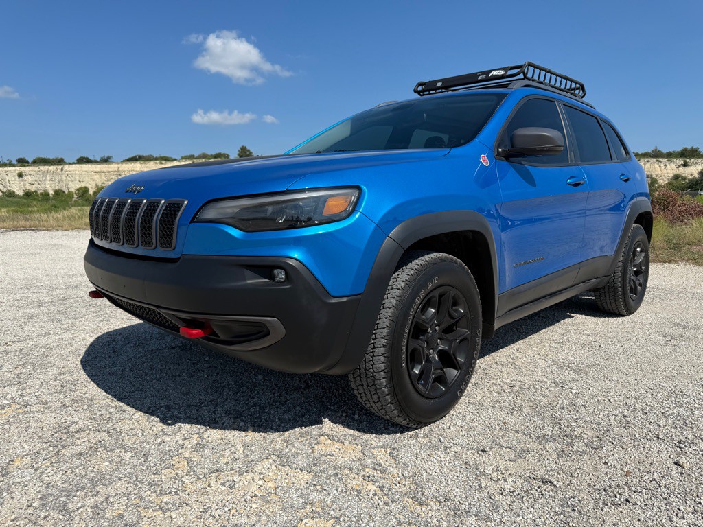2019 Jeep Cherokee Image 2