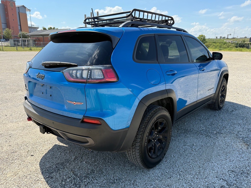 2019 Jeep Cherokee Image 9