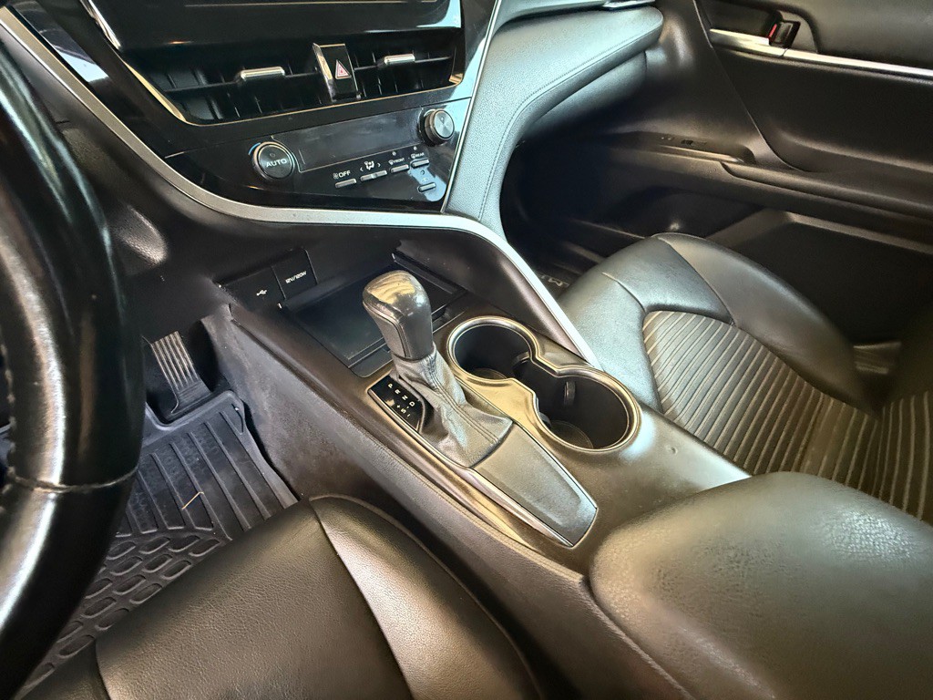 2021 Toyota Camry Image 27