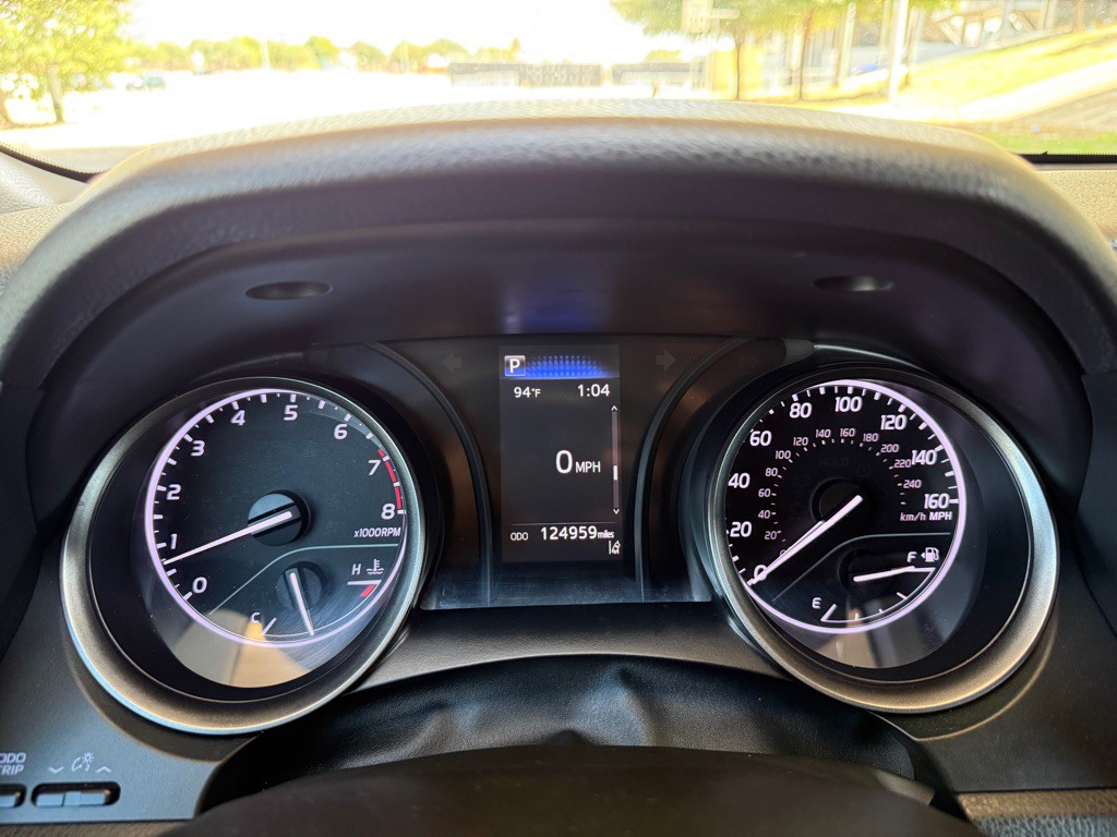 2021 Toyota Camry Image 31