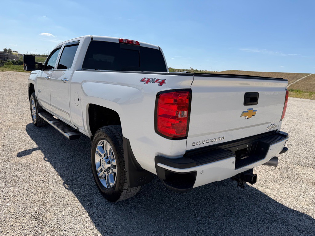 2016 Chevrolet Silverado 1500 Image 11