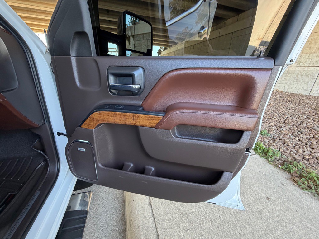 2016 Chevrolet Silverado 1500 Image 12