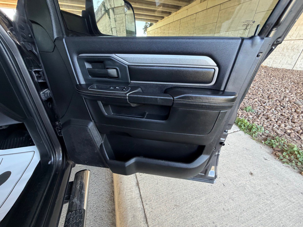 2020 RAM 2500 Image 12