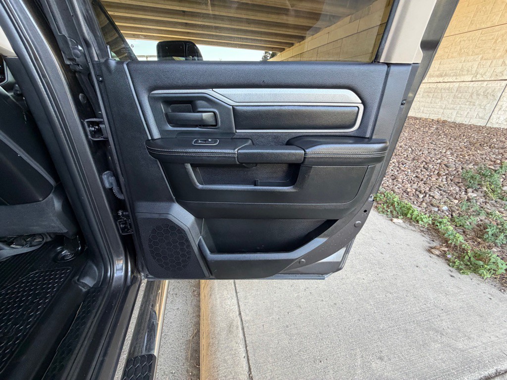 2020 RAM 2500 Image 15