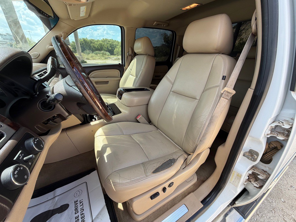 2014 GMC Sierra Image 25