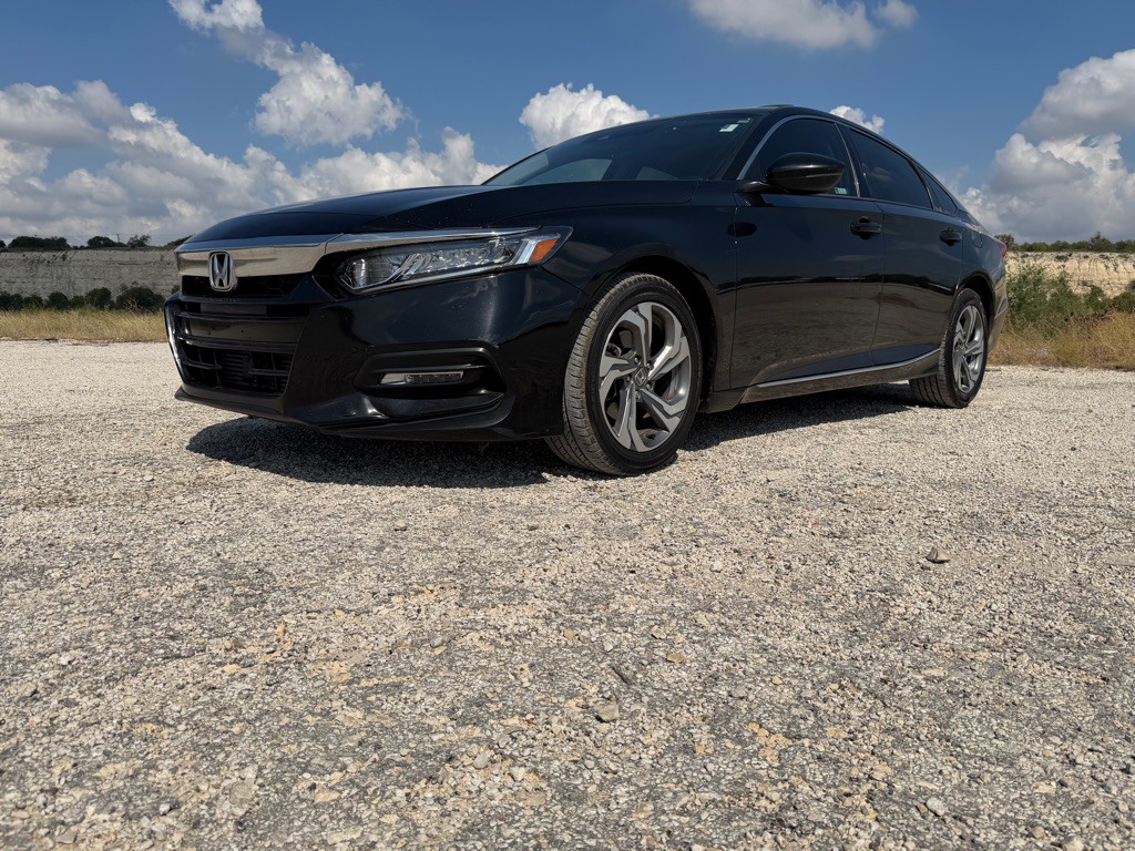 2020 Honda Accord Image 2