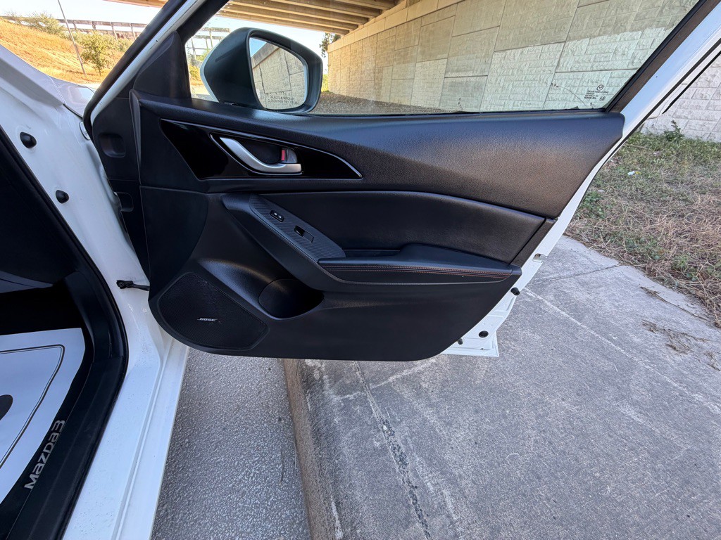 2014 Mazda Mazda3 Image 12