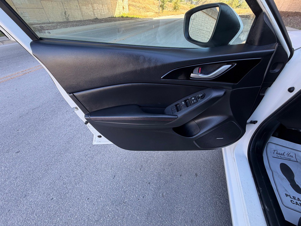 2014 Mazda Mazda3 Image 23