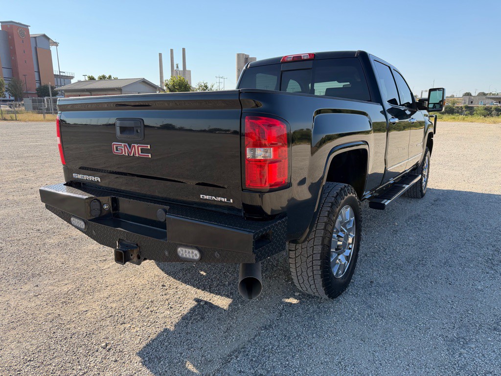 2016 GMC Sierra Image 9
