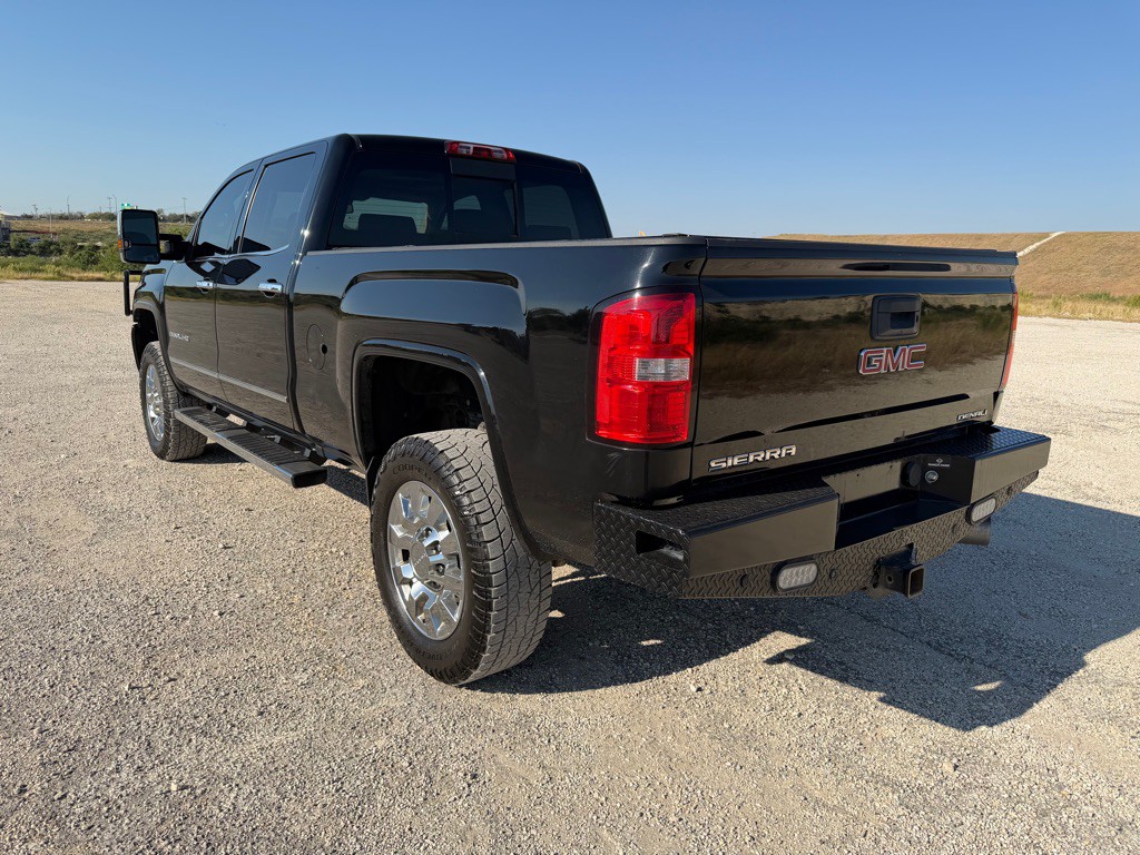 2016 GMC Sierra Image 11