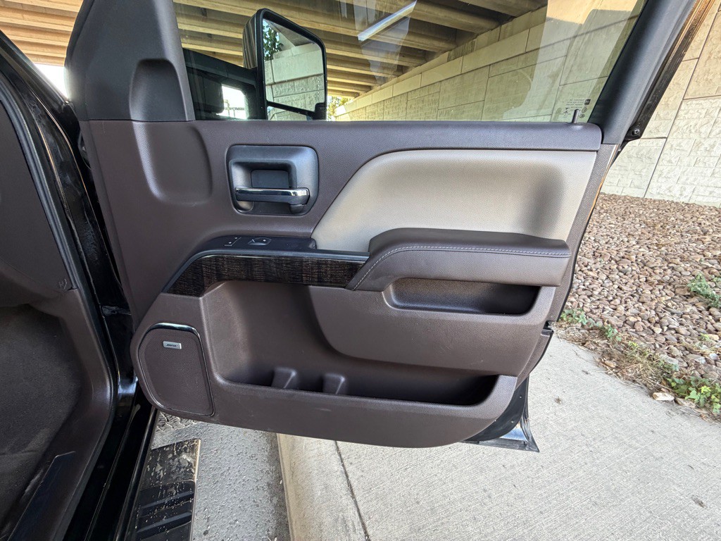 2016 GMC Sierra Image 12