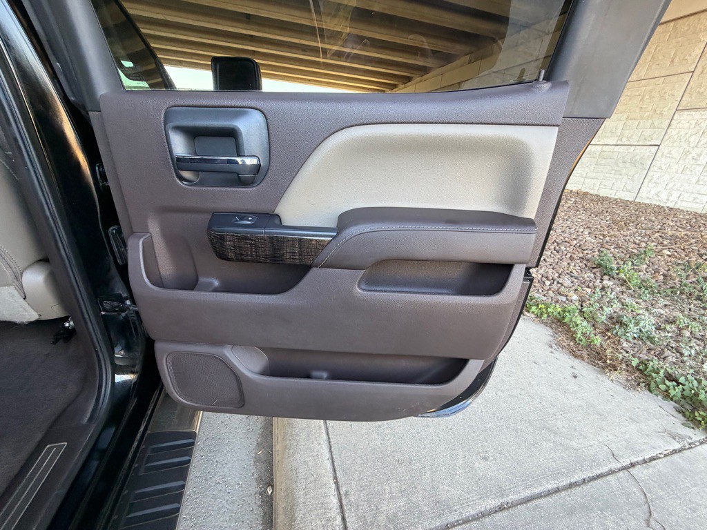 2016 GMC Sierra Image 15