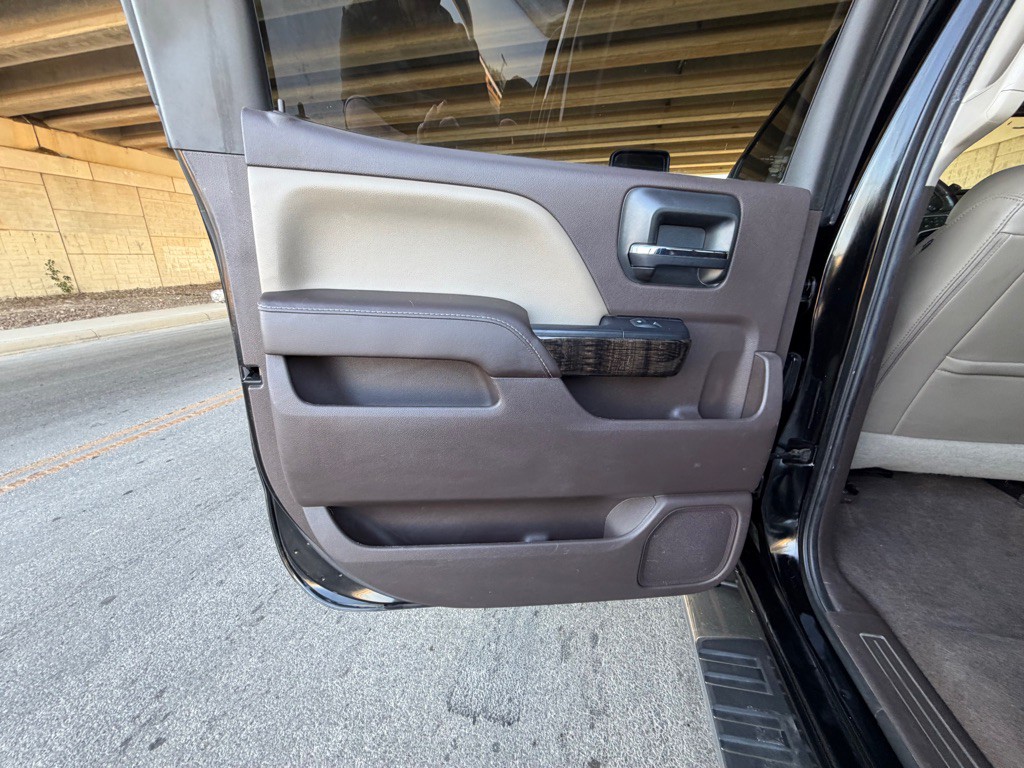 2016 GMC Sierra Image 18