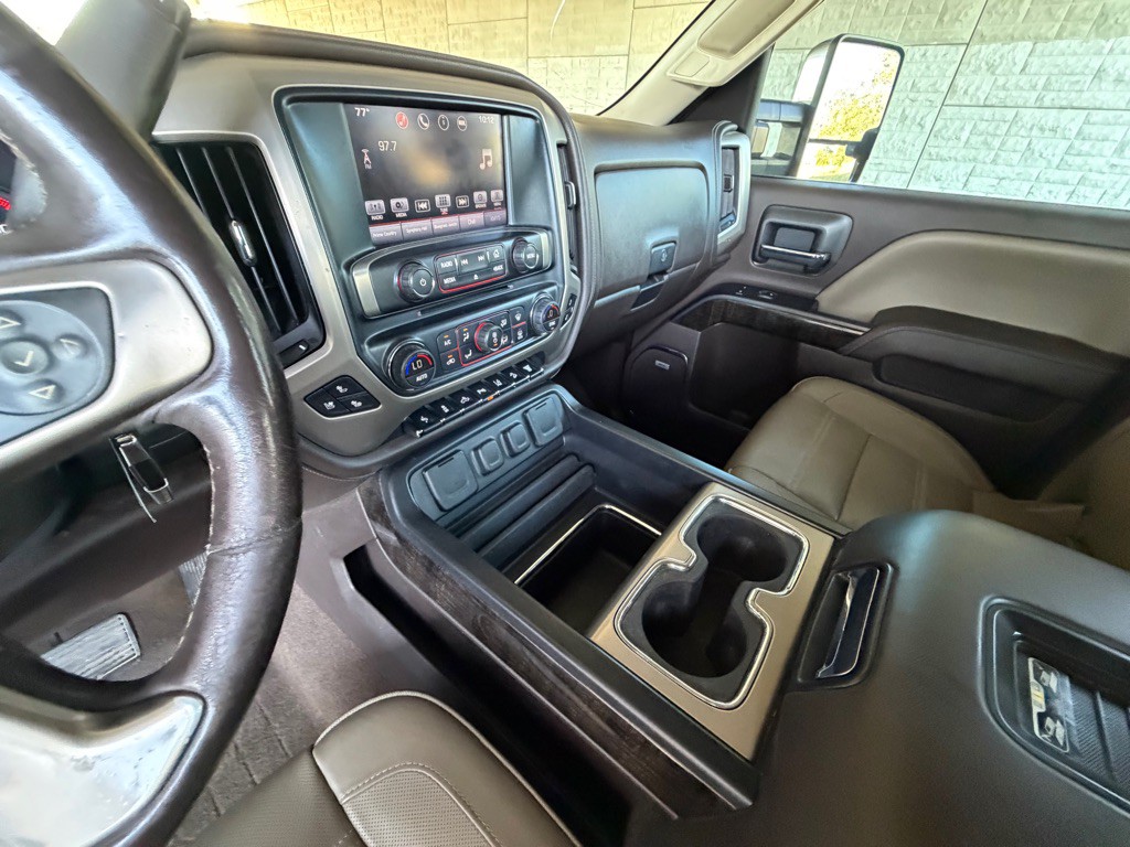 2016 GMC Sierra Image 26