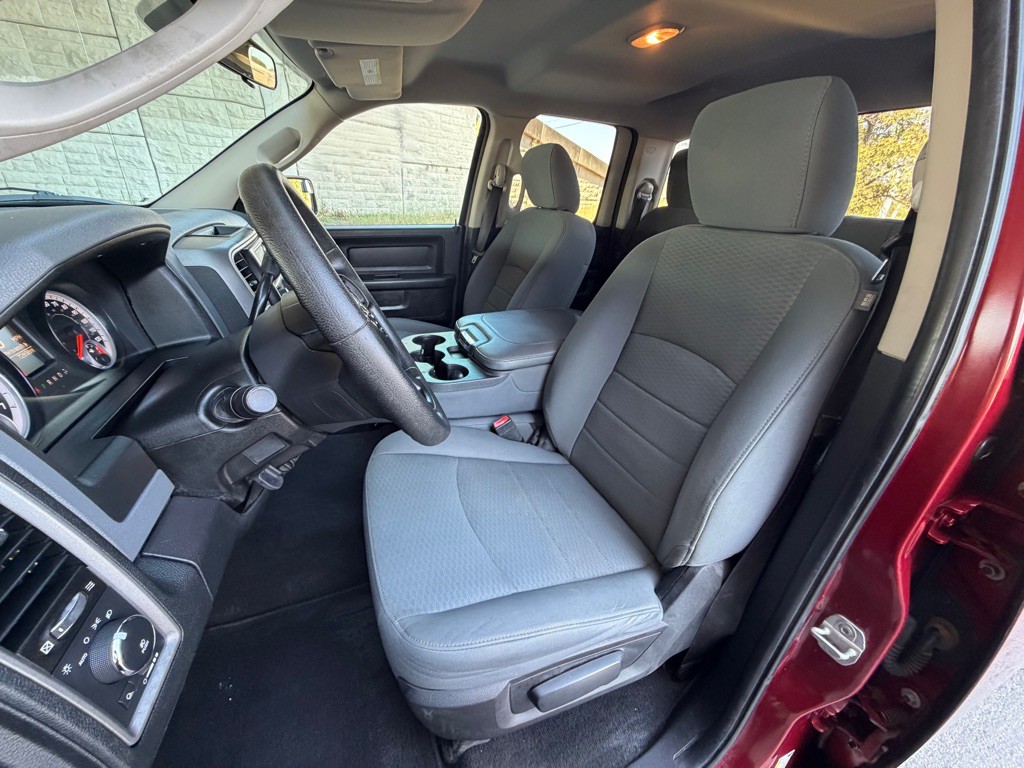 2014 RAM 1500 Image 25