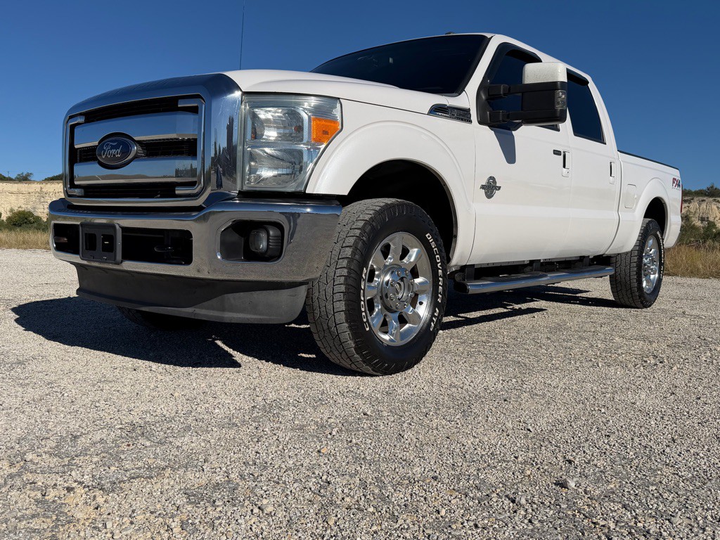 2013 Ford F-250 Image 2