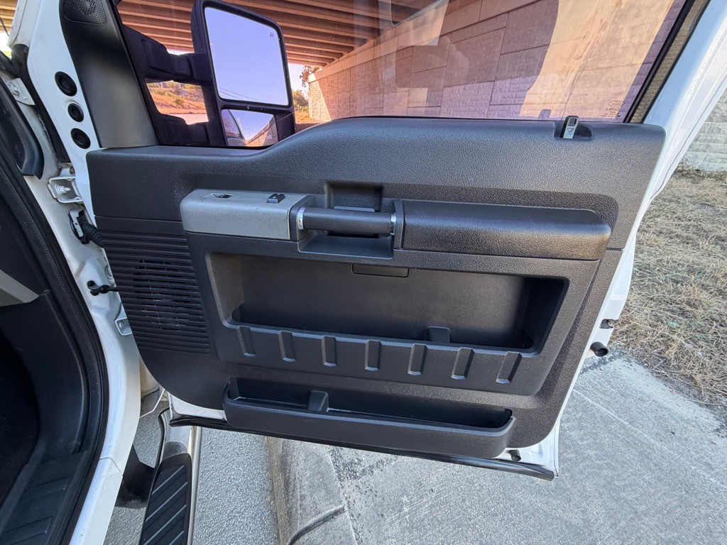 2013 Ford F-250 Image 12