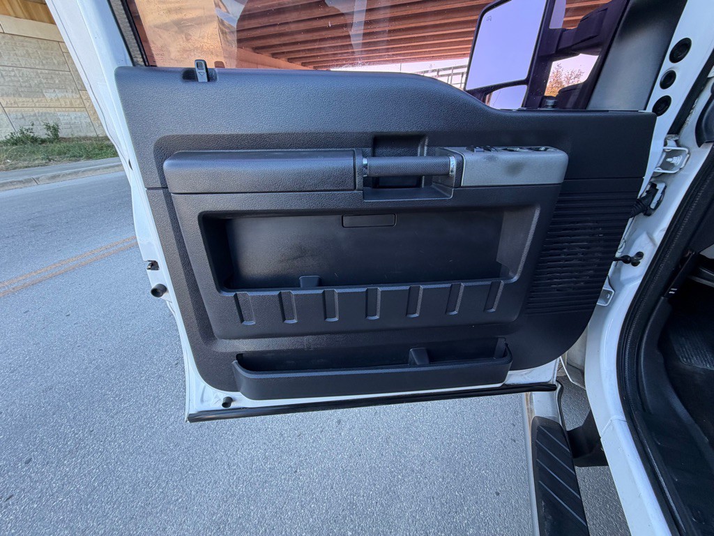 2013 Ford F-250 Image 23