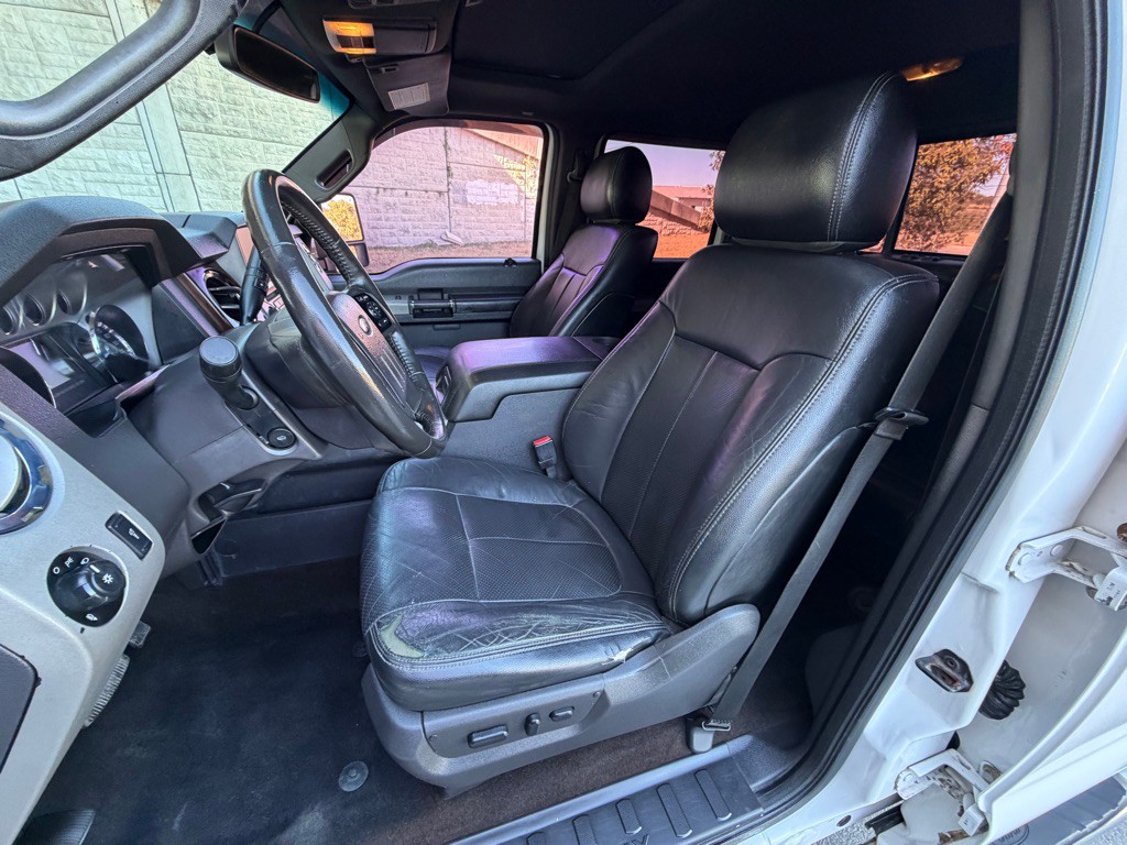 2013 Ford F-250 Image 25