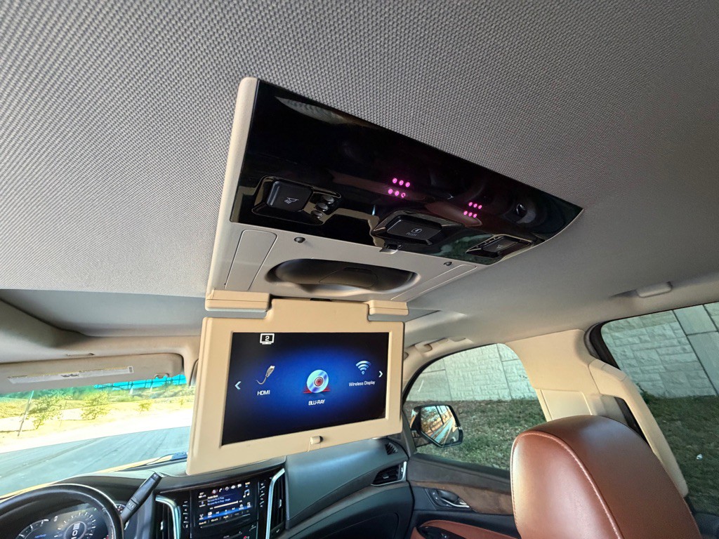 2019 Cadillac Escalade Image 25