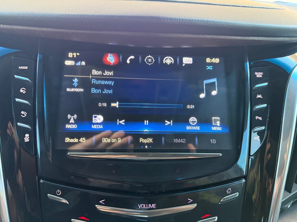 2019 Cadillac Escalade Image 34