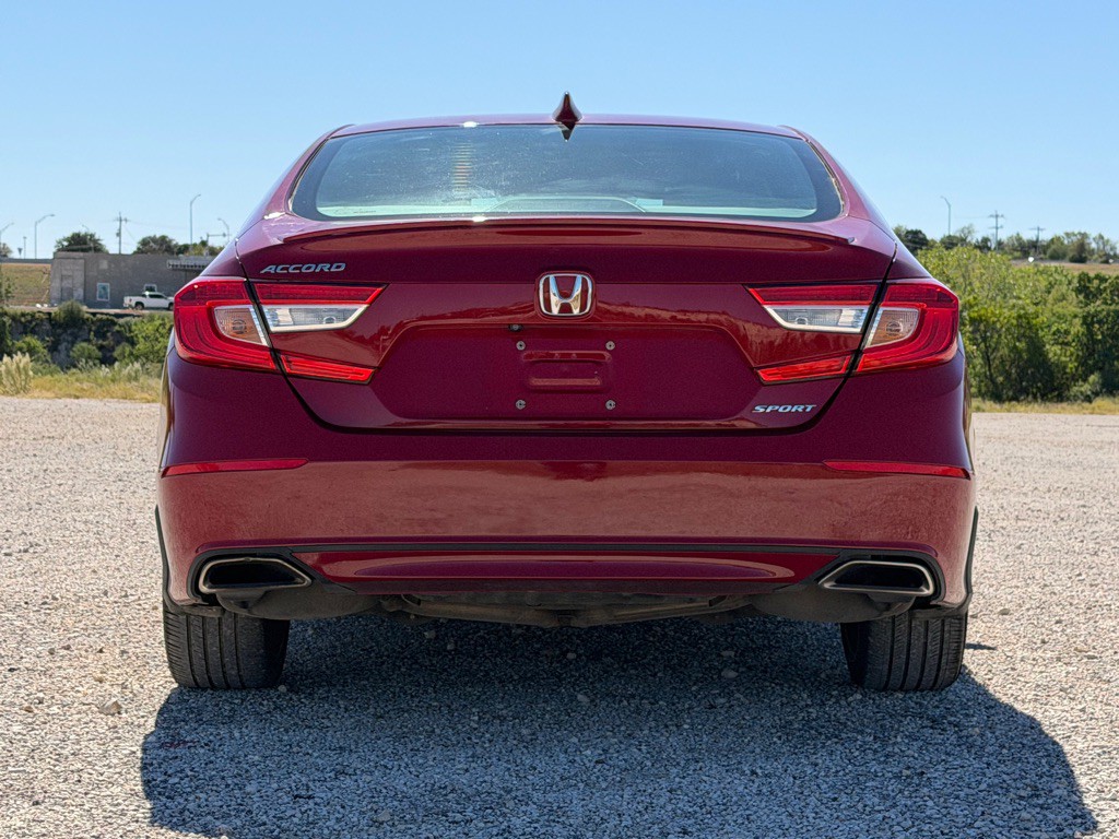 2019 Honda Accord Image 10